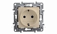 Etika - Розетка 2P+E нем. стд. со шторками (сл.кость) от интернет-магазина amperkin.by