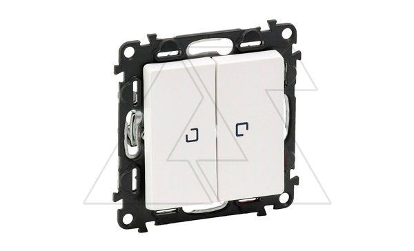 Valena Life - Выключатель двухклавишный с подсветкой, белый (инд. упаковка)