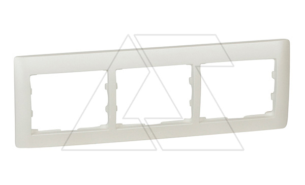 Galea Life - Рамка на 3 поста горизонтальная, Pearl