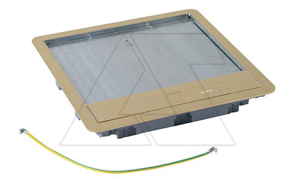 Крышка под покрытие до 8mm для коробки 16/24М, латунь