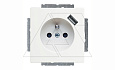 Basic 55 - Розетка 2P+E нем. стд. + USB (белый) от интернет-магазина amperkin.by