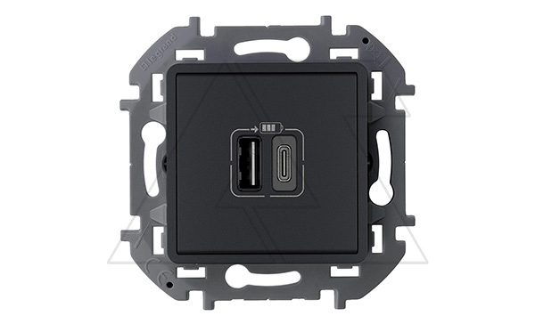 Inspiria - Зарядное устройство с двумя USB-разъемами Type A + Type C, 3000mA, 5В (антрацит) Inspiria - Зарядное устройство с двумя USB-разъемами Type A + Type C, 3000mA, 5В (антрацит)