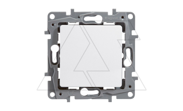 Etika - Переключатель промежуточный (белый), (снят с производства) Etika - Переключатель промежуточный (белый), (снят с производства)