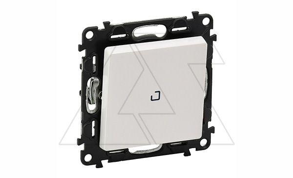 Valena Life - Переключатель промежуточный с подсветкой, белый (инд. упаковка) Valena Life - Переключатель промежуточный с подсветкой, белый (инд. упаковка)