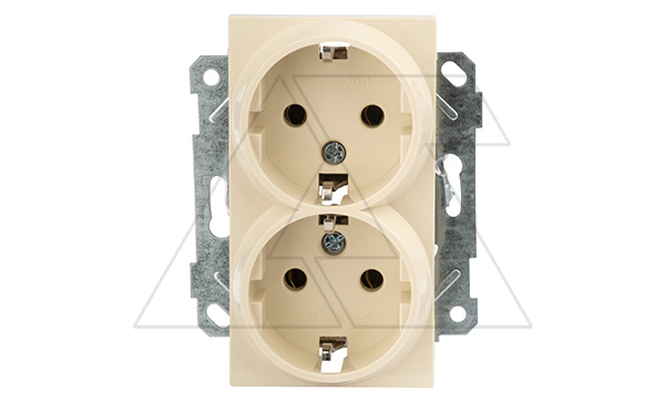 Rita - Розетка двойная 2x2P+E, сл.кость