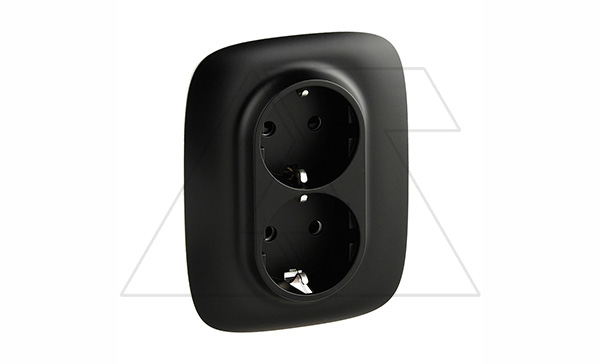 Valena Allure - Розетка 2х2P+E нем. стд., со шторками, безвинтовые зажимы, антрацит (инд. упаковка) Valena Allure - Розетка 2х2P+E нем. стд., со шторками, безвинтовые зажимы, антрацит (инд. упаковка)