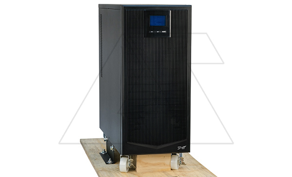 ИБП Kehua KR11 Plus, 6000VA/5400W, ЖК-дисплей, без АКБ, коннекторы для подключения внутренних АКБ 16х9Ah/12V, клеммное соединение ИБП Kehua KR11 Plus, 6000VA/5400W, ЖК-дисплей, без АКБ, коннекторы для подключения внутренних АКБ 16х9Ah/12V, клеммное соединение