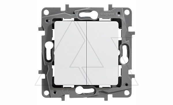 Etika - Переключатель на 2 направления двухклавишный (белый)