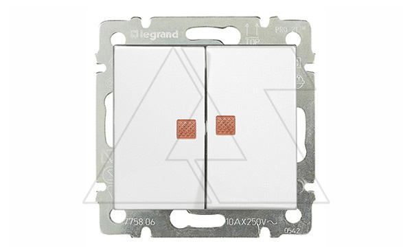 Valena - Выключатель двухклавишный с двумя индикаторами, белый