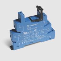 Розетка 93.02.0.024  с пластиковым удерживающим зажимом для реле 41.61, 41.52, 41.81 Розетка 93.02.0.024  с пластиковым удерживающим зажимом для реле 41.61, 41.52, 41.81