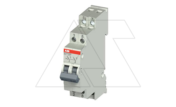 Переключатель E213-25-002, 2CO, 25A(250VAC), тип 1-2, 1M Переключатель E213-25-002, 2CO, 25A(250VAC), тип 1-2, 1M
