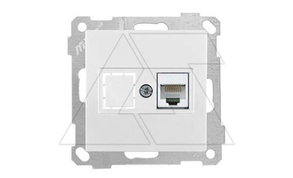 21 - Розетка 1хRJ-45 кат. 5e UTP, белый 21 - Розетка 1хRJ-45 кат. 5e UTP, белый