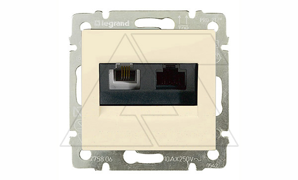 Valena - Розетка двойная RJ 45 кат. 5е UTP + RJ 11, сл.кость