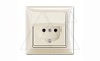 Basic 55 - Розетка 2P+E нем. стд. с крышкой и рамкой, IP 44 (шале-белый) от интернет-магазина amperkin.by